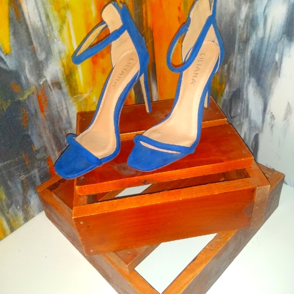 Liliana Angelica Blue Heels